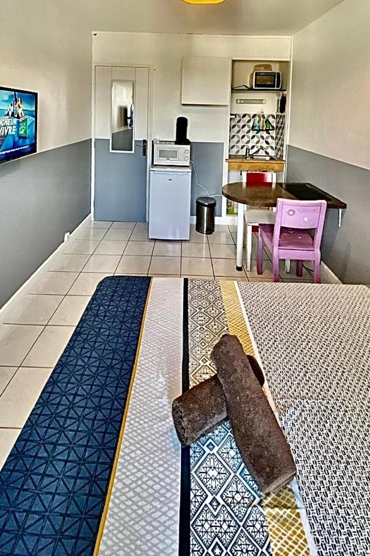 Appartement Proche Gare Et Centre Ville Melun Eksteriør bilde